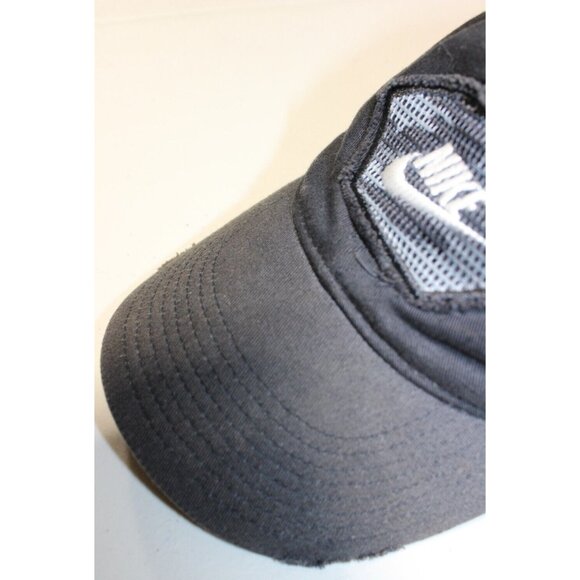 Boys Nike Trucker Mesh Snapback Hat Cap Youth One Size Distressed Camouflage - Picture 9 of 12